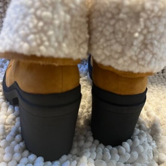 NWOB Rampage Women's Sage Lug Sole Hiker Booties Size 6.5 Brown - Picture 11 of 14